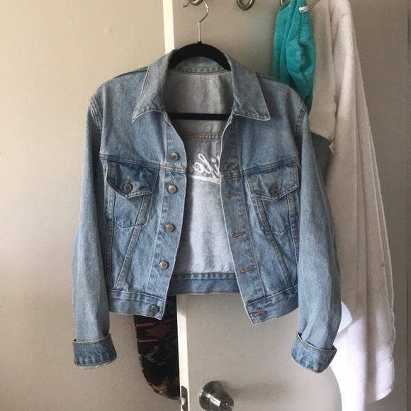 Brandy Melville California Jean Jacket - Picture 3 of 4